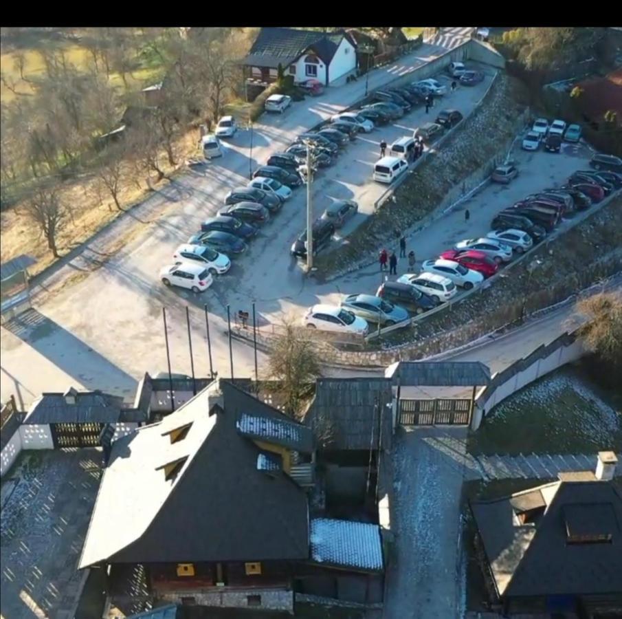 Ferienwohnung Tri Bagrema Km Mokra Gora Exterior foto