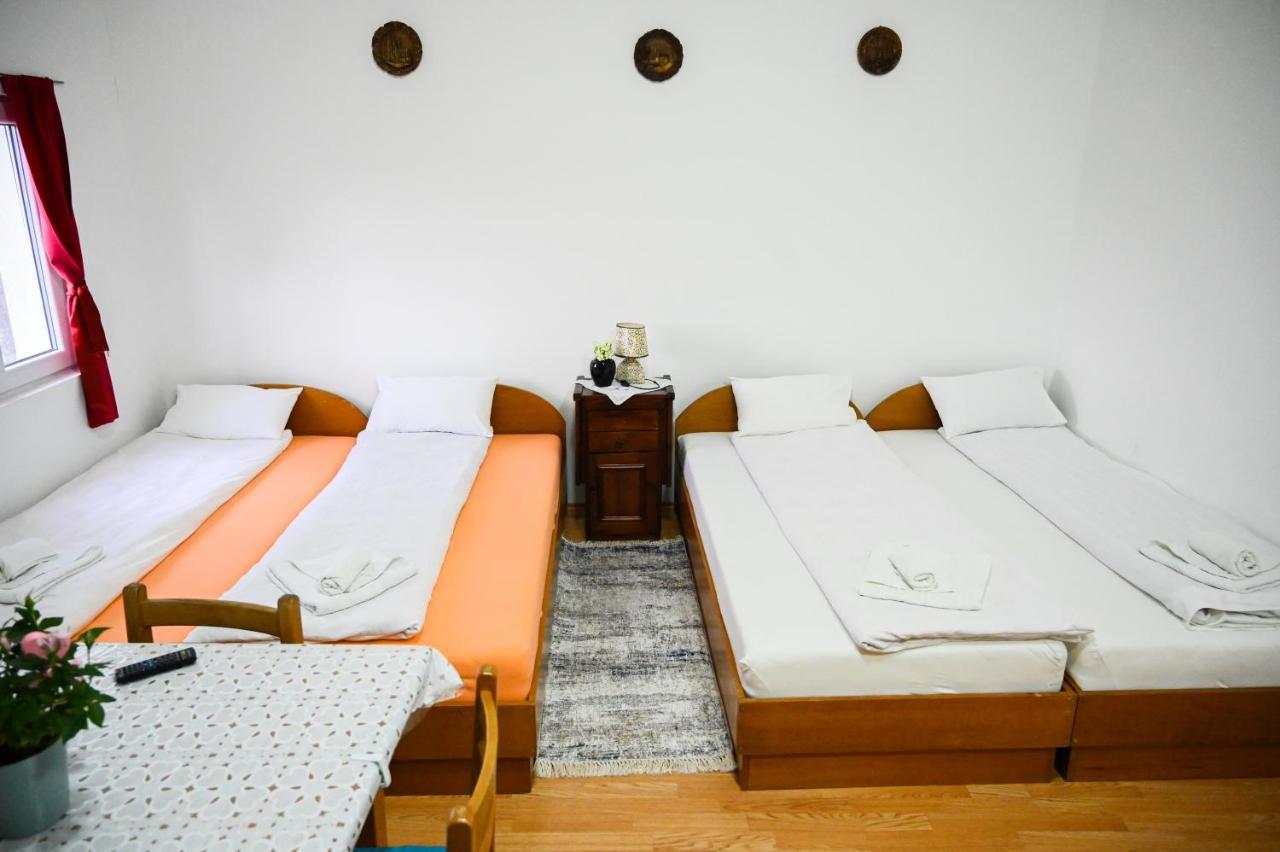 Ferienwohnung Tri Bagrema Km Mokra Gora Exterior foto
