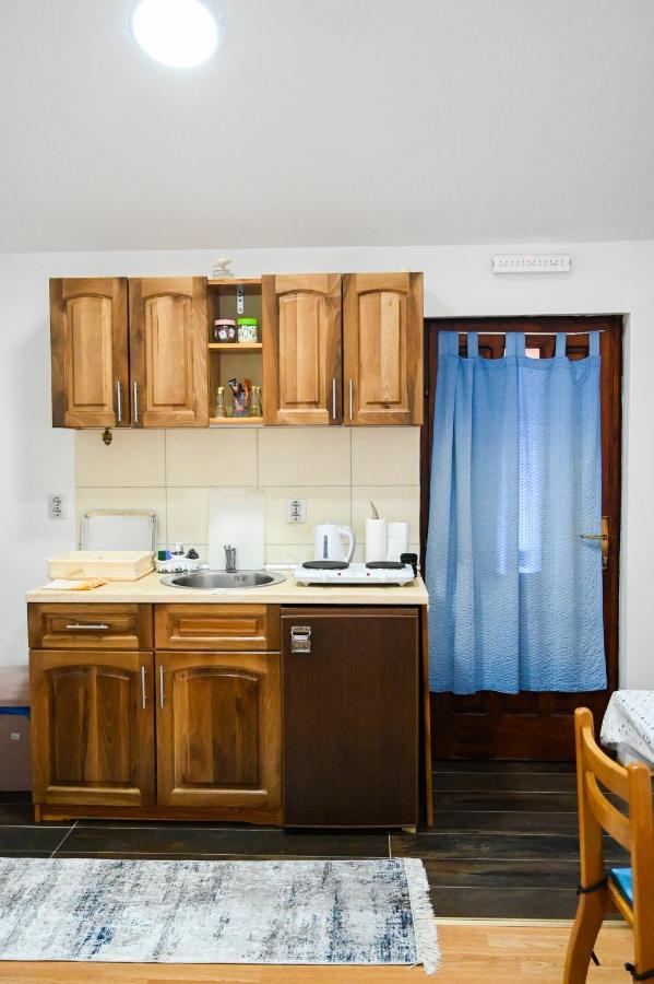 Ferienwohnung Tri Bagrema Km Mokra Gora Exterior foto