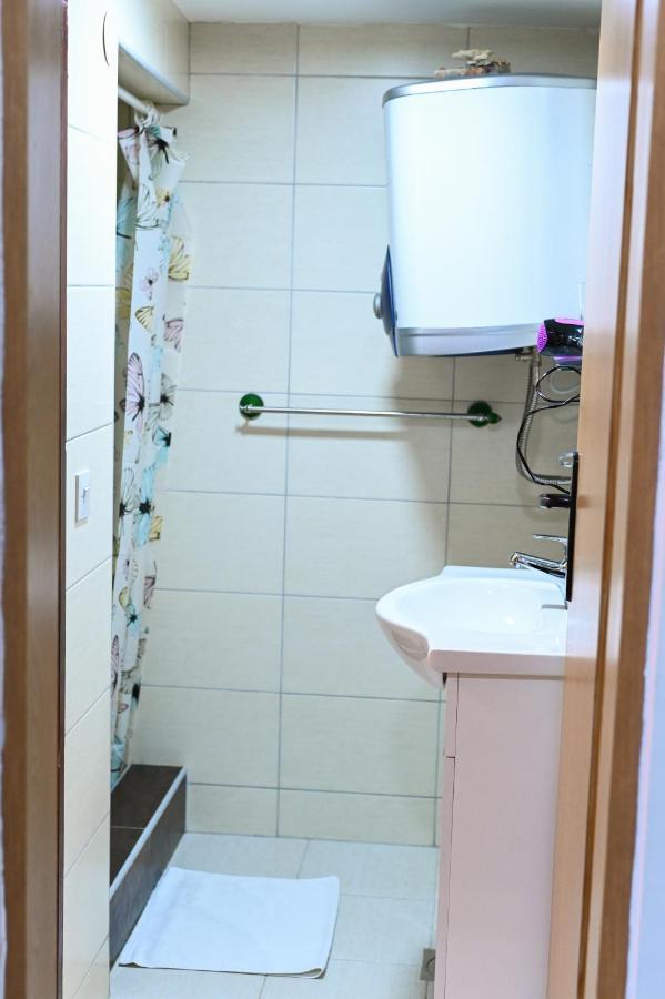 Ferienwohnung Tri Bagrema Km Mokra Gora Exterior foto