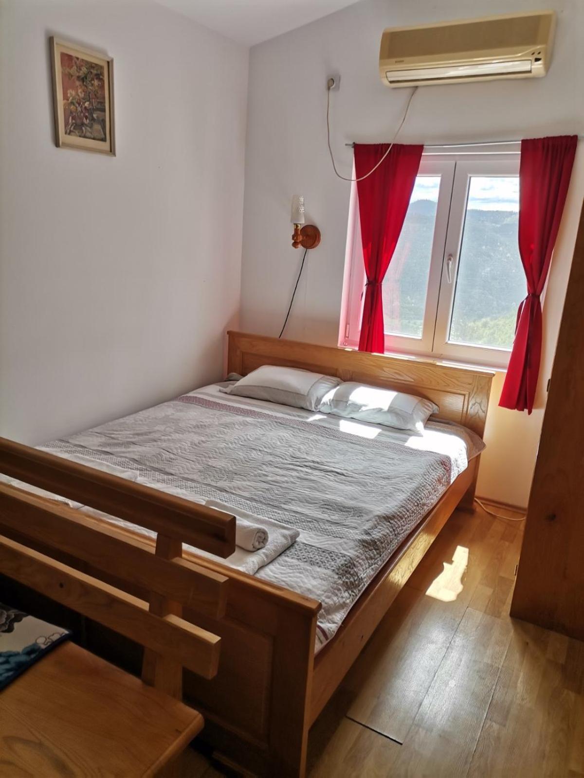 Ferienwohnung Tri Bagrema Km Mokra Gora Exterior foto