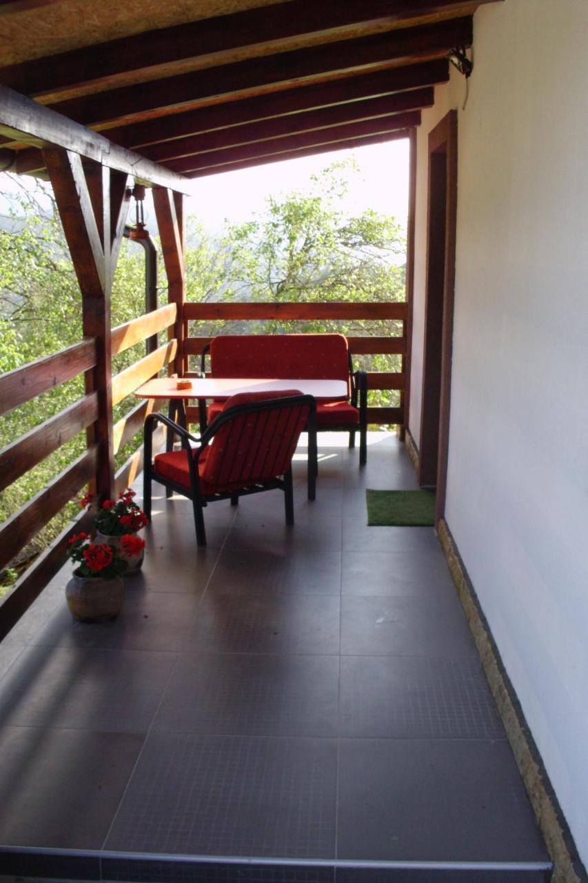 Ferienwohnung Tri Bagrema Km Mokra Gora Exterior foto