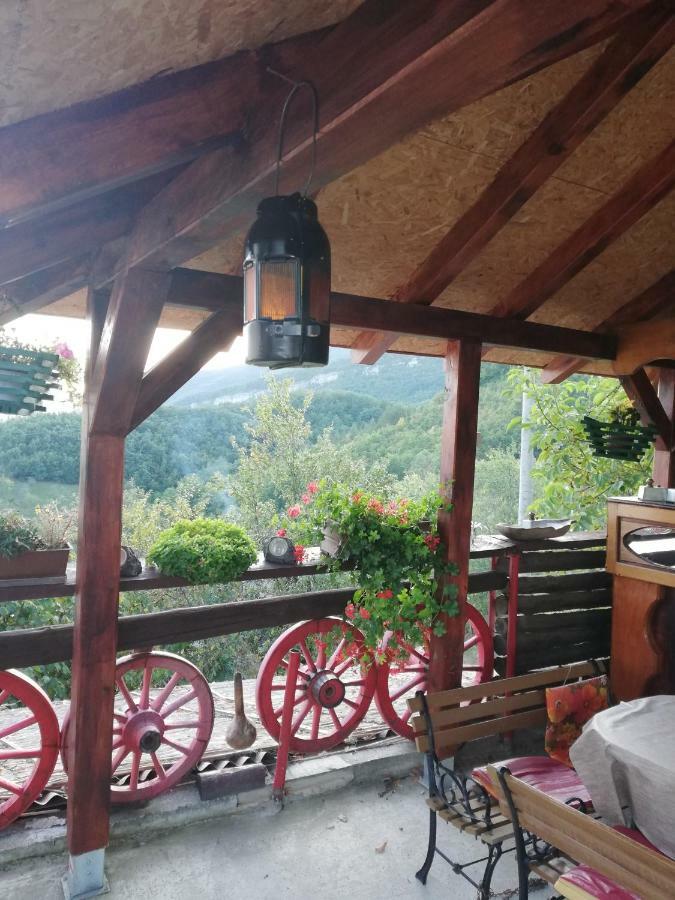 Ferienwohnung Tri Bagrema Km Mokra Gora Exterior foto